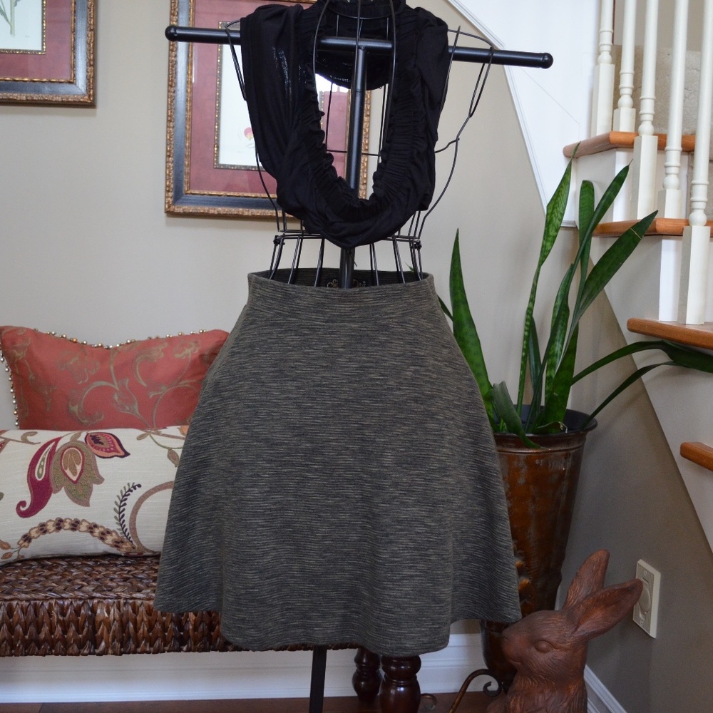 NWT Superdry Green Skirt Size Small